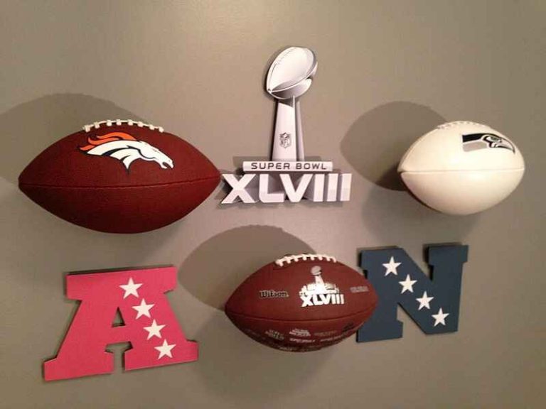 Football Holder
