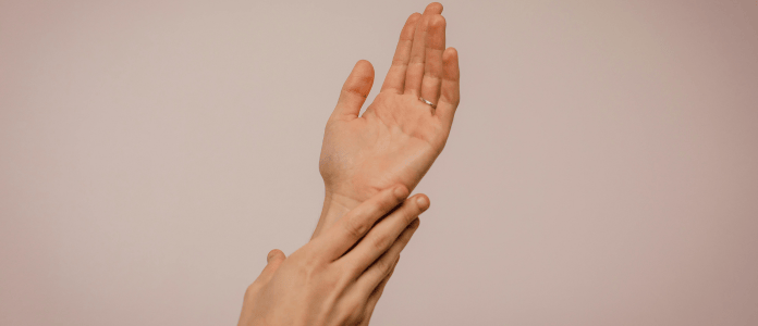 Modern Minimalism and Effortless Beauty in the Clean Girl Era