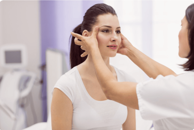 Consultation for a Facelift Procedure Consultation for a Facelift Procedure